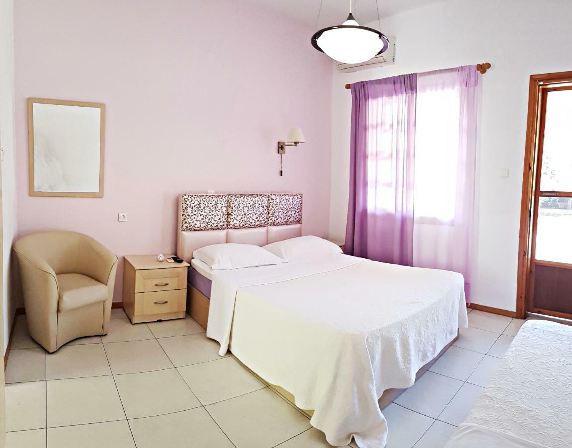 Efrosini Hotel Apartments & Studios Paralia Pantaleimonos Esterno foto